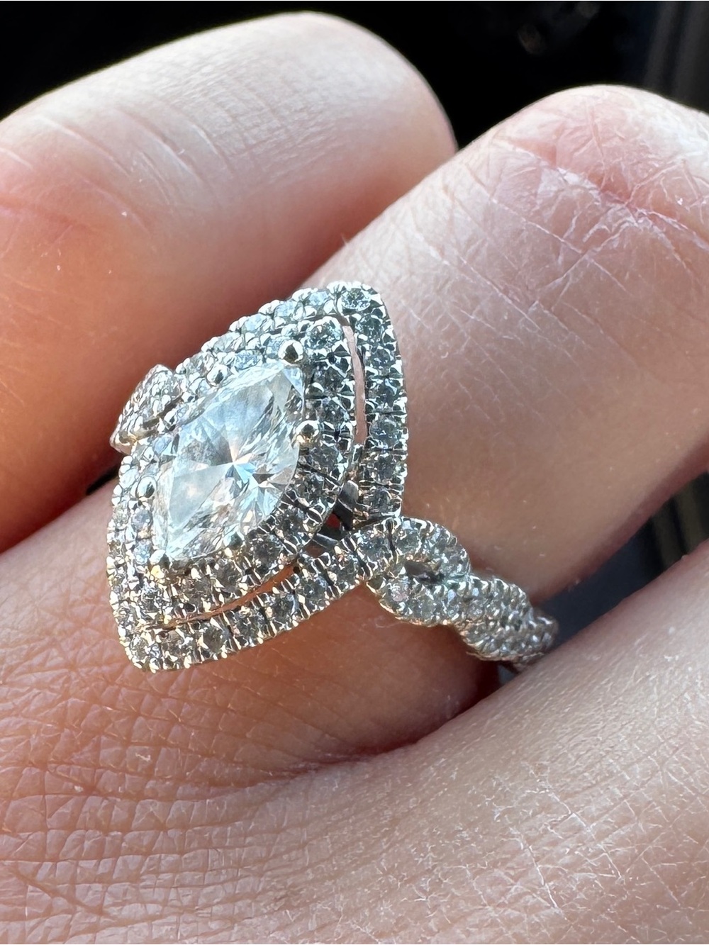 Vera Wang Love Collection Marquise Engagement Ring - Picture 7 of 8
